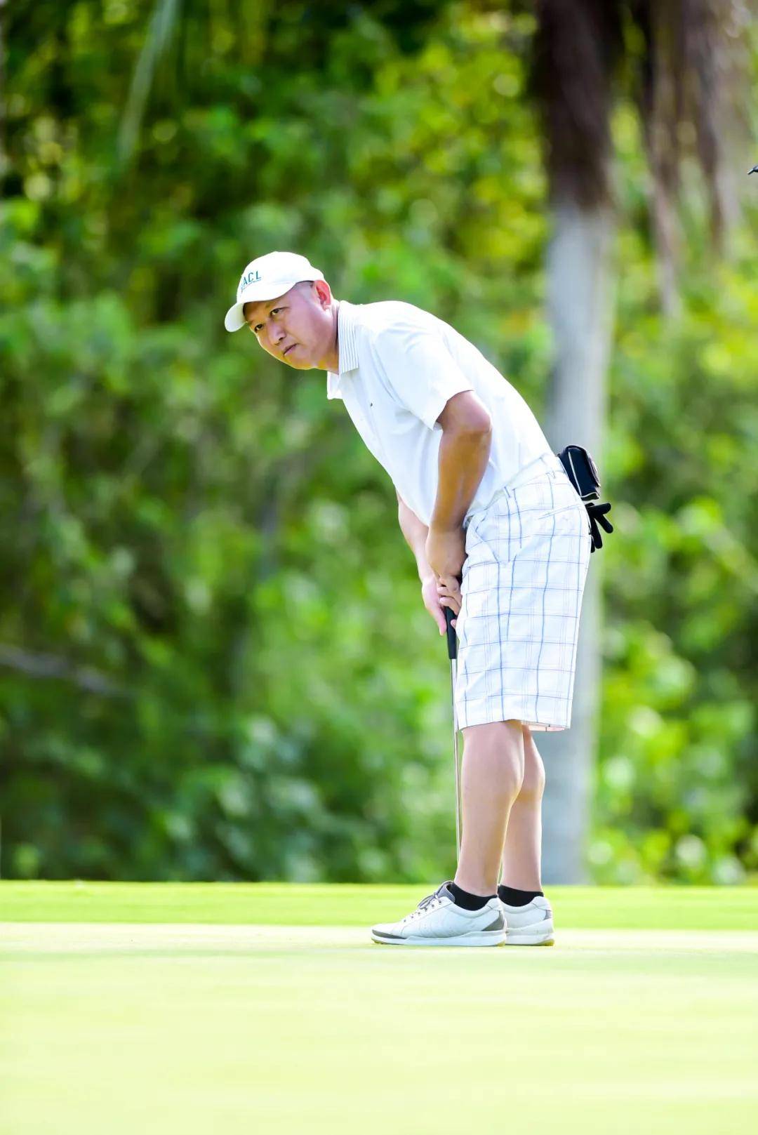 雷火竞技-高尔夫大奖赛掀起高潮，中原旋风队翻盘东海麒麟队，战至最后一刻——主场山呼海啸(库里重返塔霍湖名人高尔夫锦标赛)