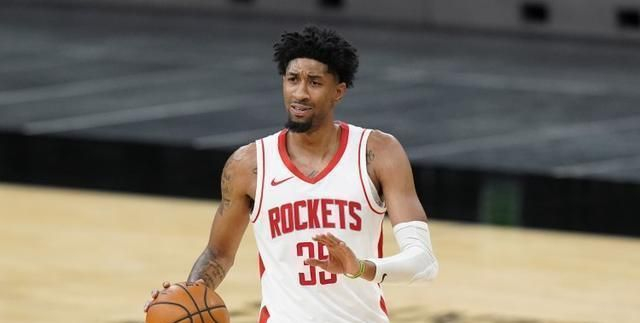 包含C罗新星战术调整表现惊艳,公牛未来可期!的词条 包含C罗新星战术调整表现惊艳,公牛未来可期!的词条