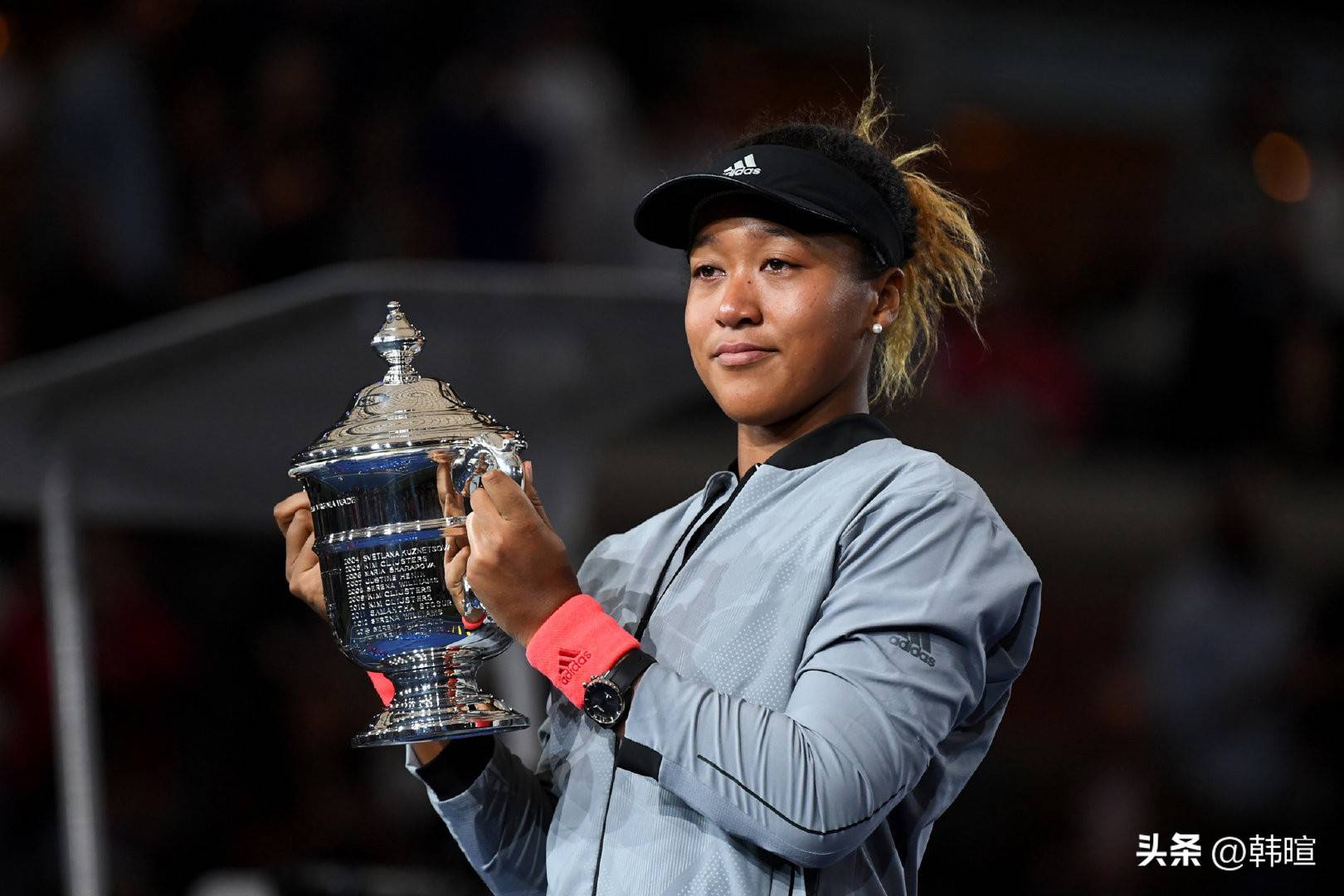 关于大坂直美回归赛场，败北首场状态亮眼，MAD观众沸腾！的信息