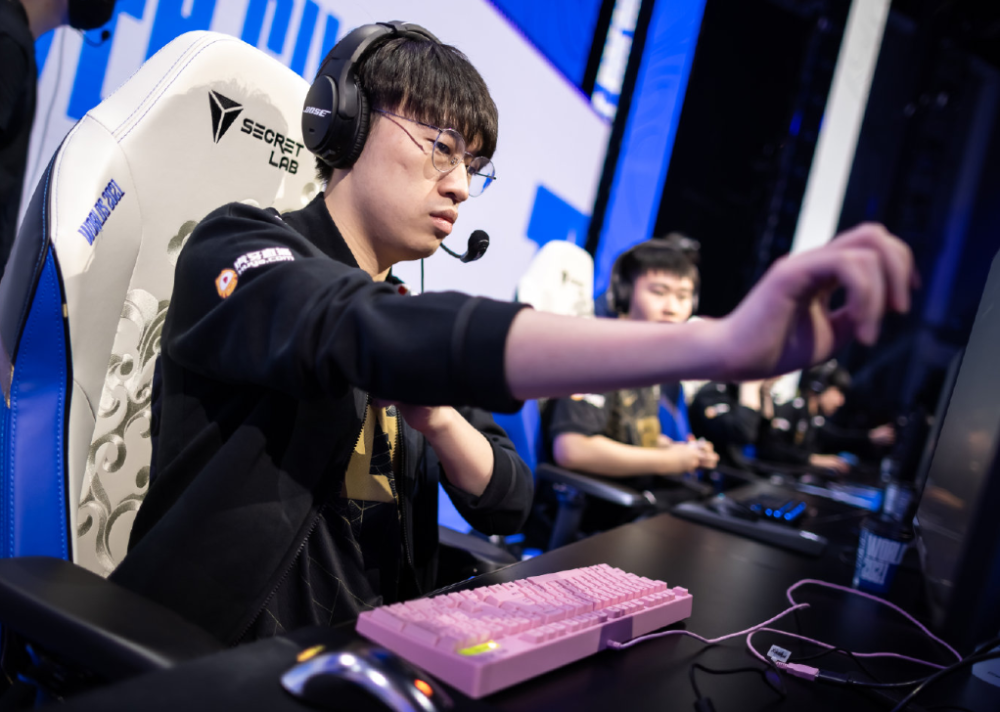 雷火竞技-穆古鲁扎关键节点爆冷，RNG带队取胜！的简单介绍